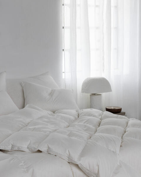 Alle dundyner og dunputer fra Norsk Dun er produsert på Mysen i Norge